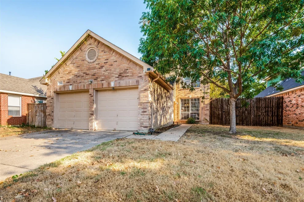 Unit for sale at 2116 Pritchard Drive, Grapevine, TX 76051