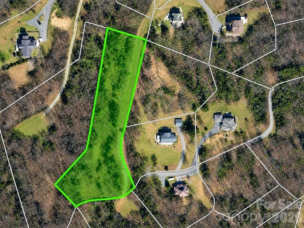 Unit for sale at 129 Mount Soma Boulevard, Clyde, NC 28721