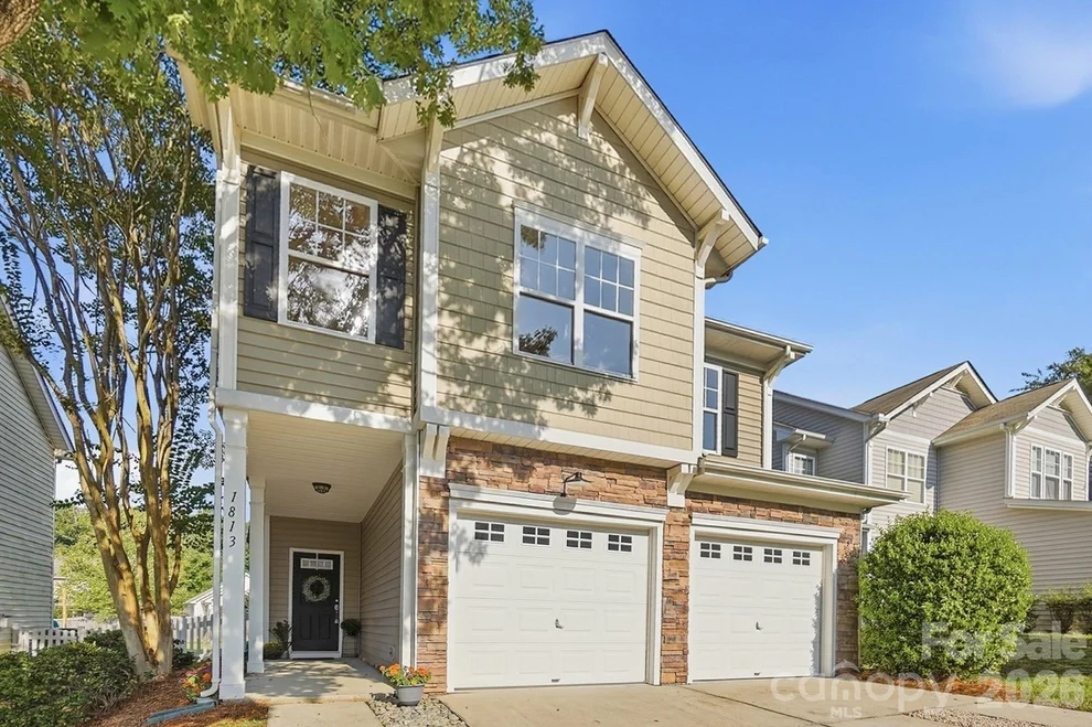 Unit for sale at 1813 Crabapple Tree Lane, Charlotte, NC 28214