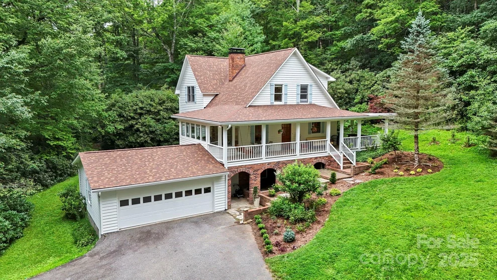 Unit for sale at 127 Boulder Lane, Blowing Rock, NC 28605