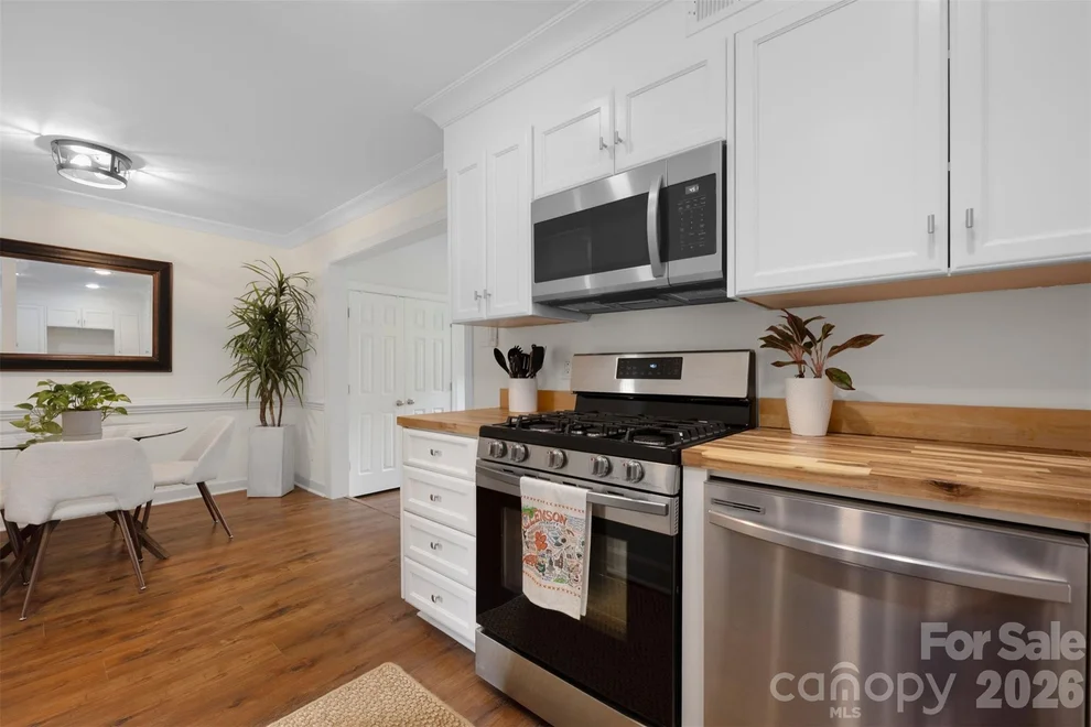 Unit for sale at 3520 Colony Road, Charlotte, NC 28211