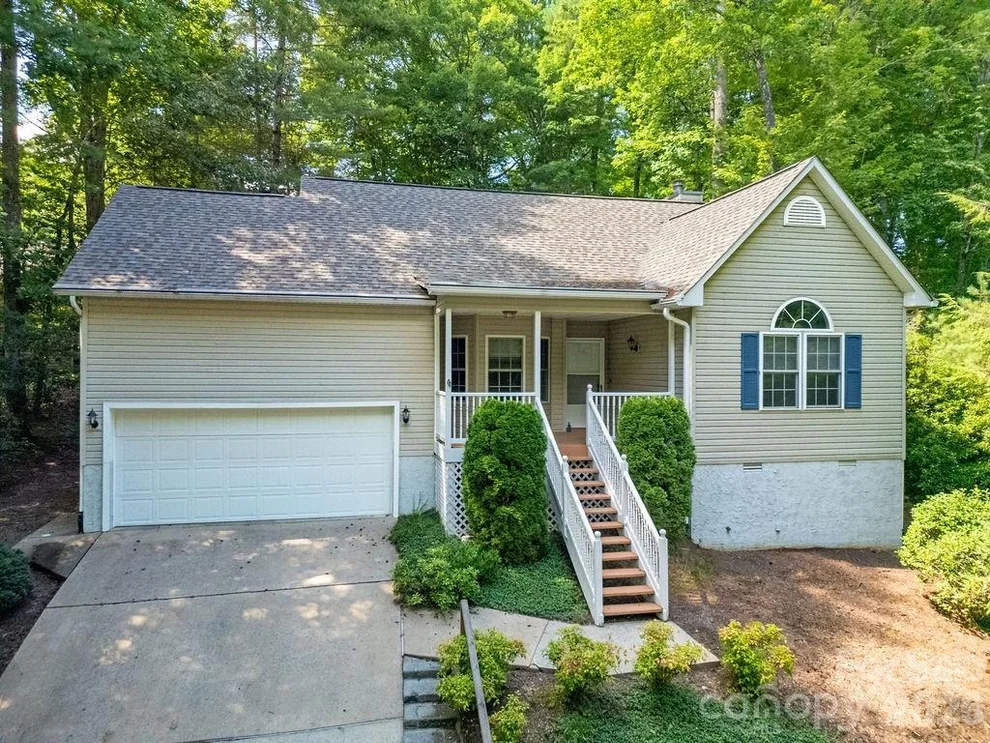 Unit for sale at 61 Autumn Glen Court, Brevard, NC 28712