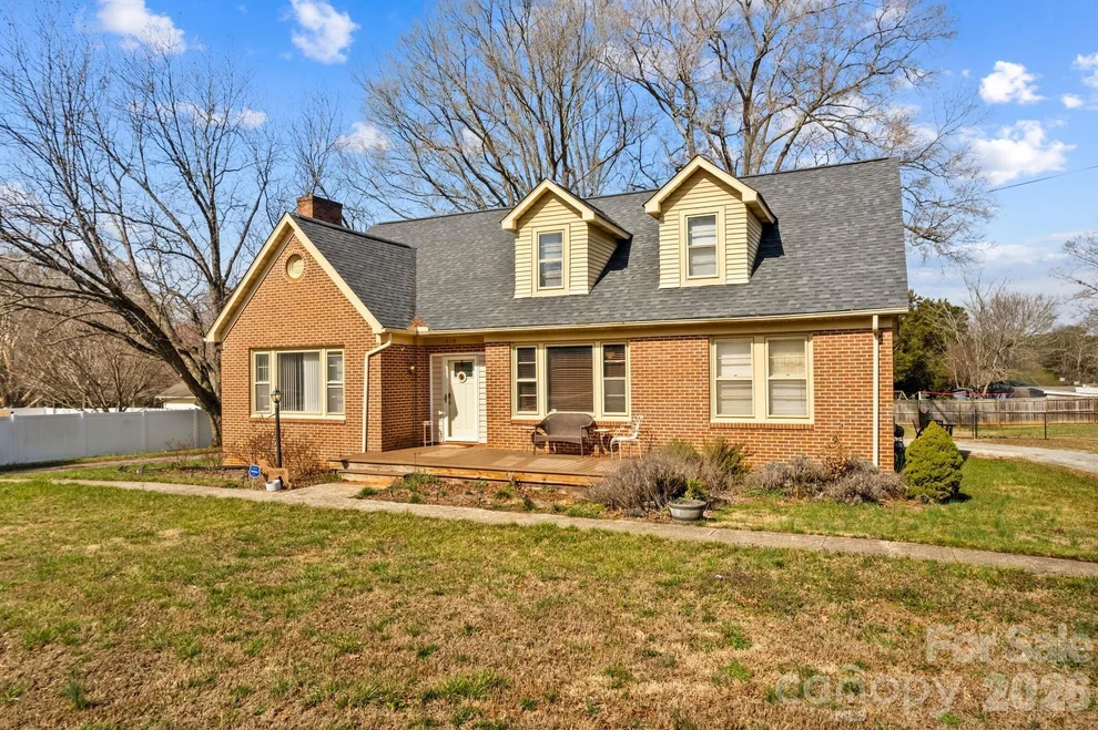 Unit for sale at 416 W Peeler Street, Salisbury, NC 28146