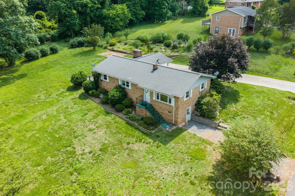 Unit for sale at 209 Saint Marys Church Road, Morganton, NC 28655