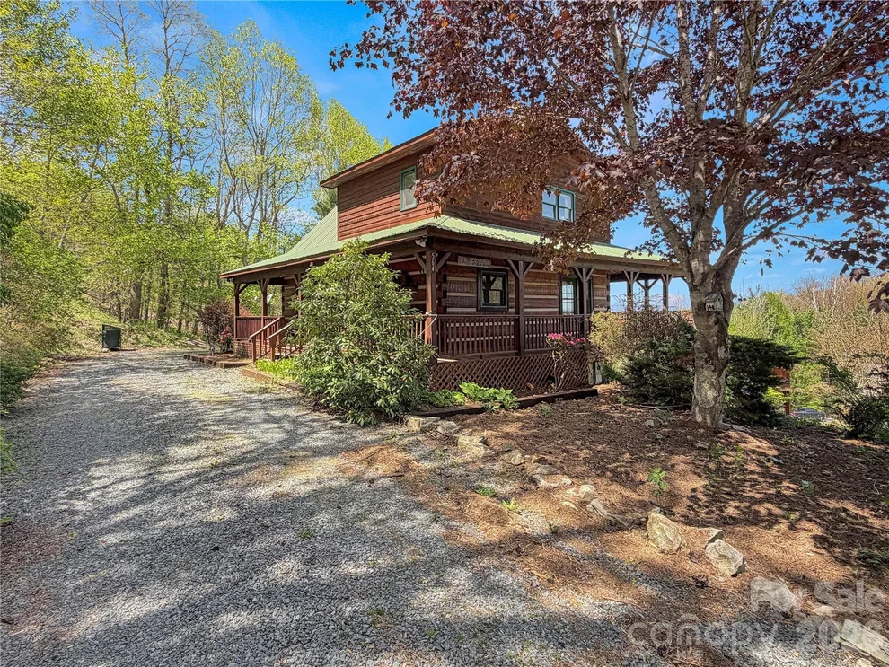 Unit for sale at 564 Nettles Ridge Road, Banner Elk, NC 28604