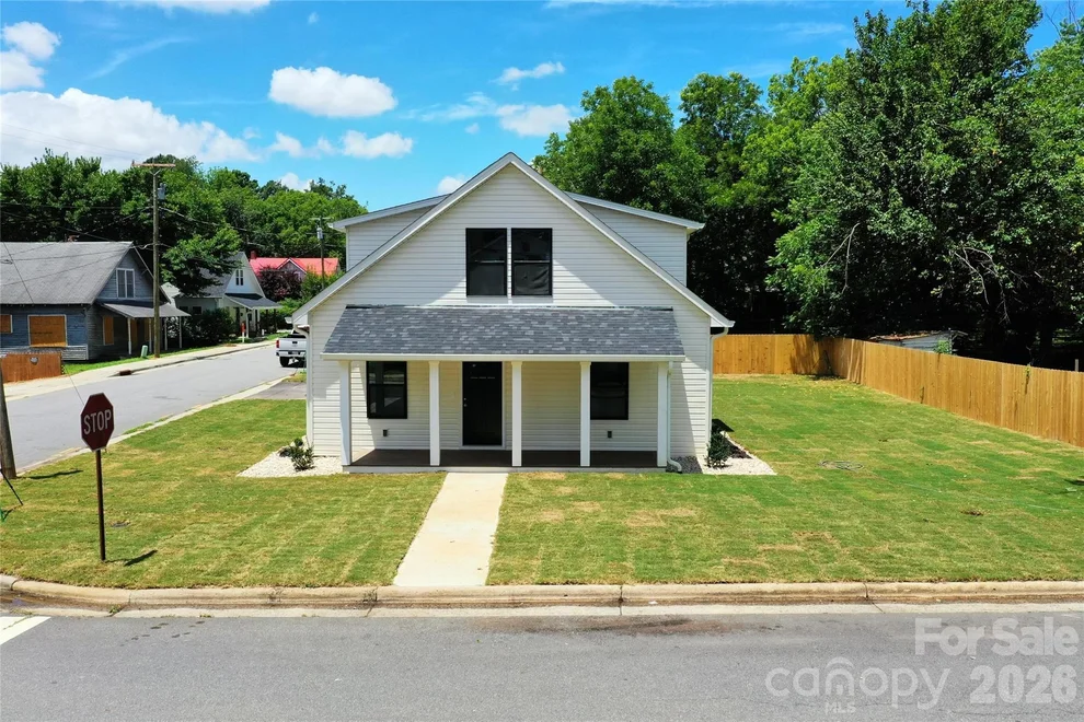 Unit for sale at 733 Spruce Street, Mooresville, NC 28115