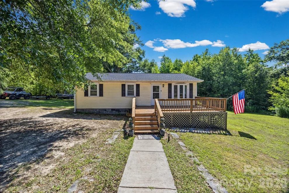 Unit for sale at 805 Yarborough Road, Chester, SC 29706