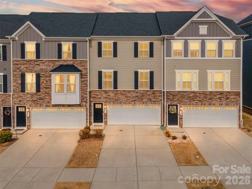 411 Lahinch Drive