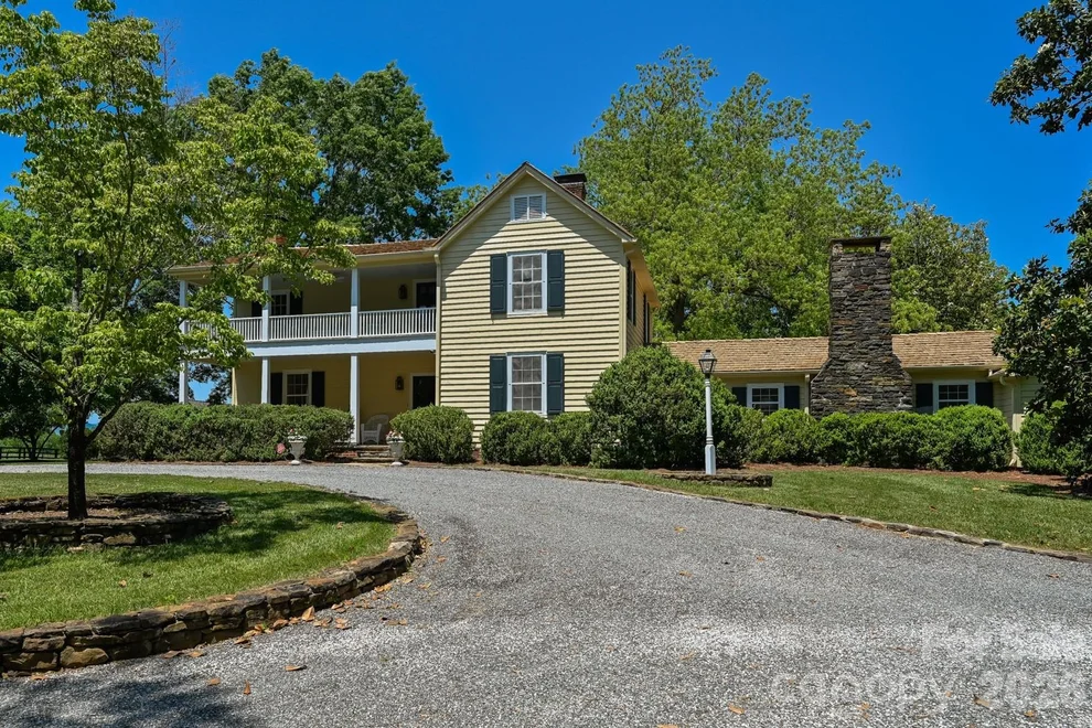 Unit for sale at 835 Jackson Grove Road, Columbus, NC 28722
