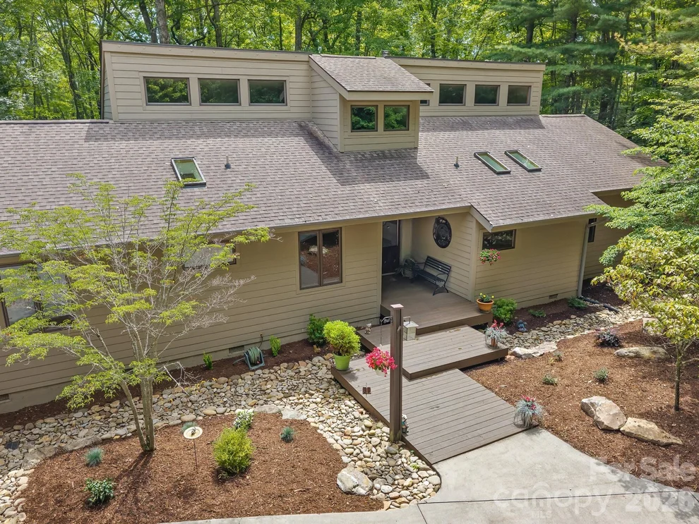 Unit for sale at 1370 Salola Lane, Brevard, NC 28712