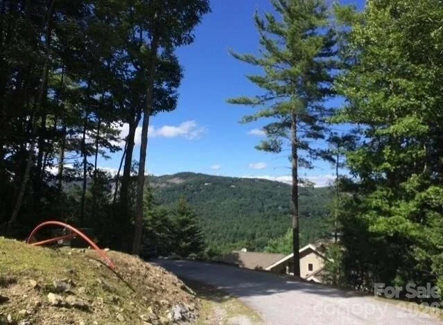 Unit for sale at 30 Tomba Way, Cashiers, NC 28774