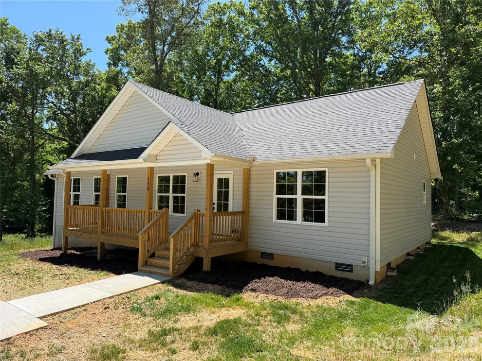 Unit for sale at 129 Jessicas Way, Lexington, NC 27292