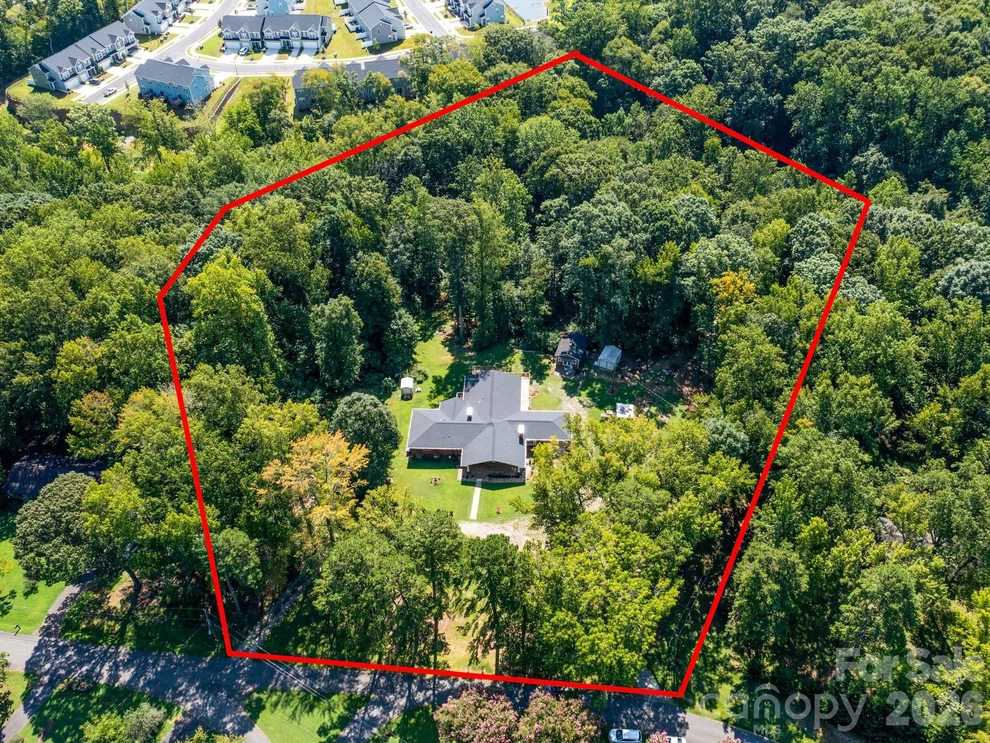 Unit for sale at 7124 Ridge Lane Road, Charlotte, NC 28262
