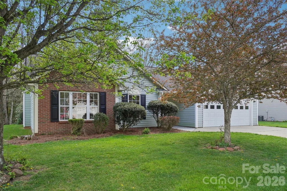 Unit for sale at 414 Glensprings Drive, Fletcher, NC 28732
