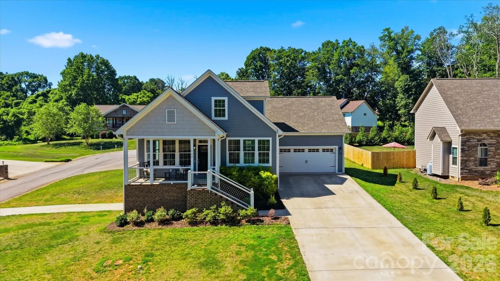 Unit for sale at 135 Maplewood Court, Hudson, NC 28638