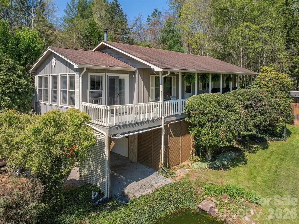 Unit for sale at 55 Round Top Road, Waynesville, NC 28785