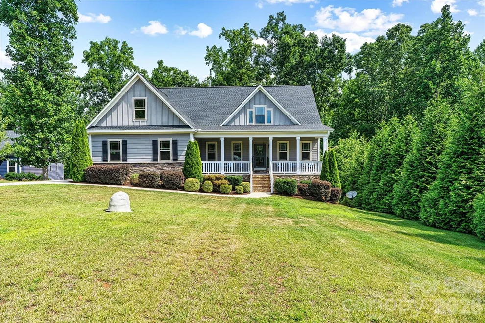 Unit for sale at 6515 Havencrest Drive, Denver, NC 28037