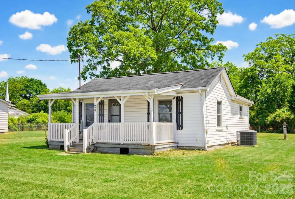 Unit for sale at 1627 Warren Avenue, Gastonia, NC 28054