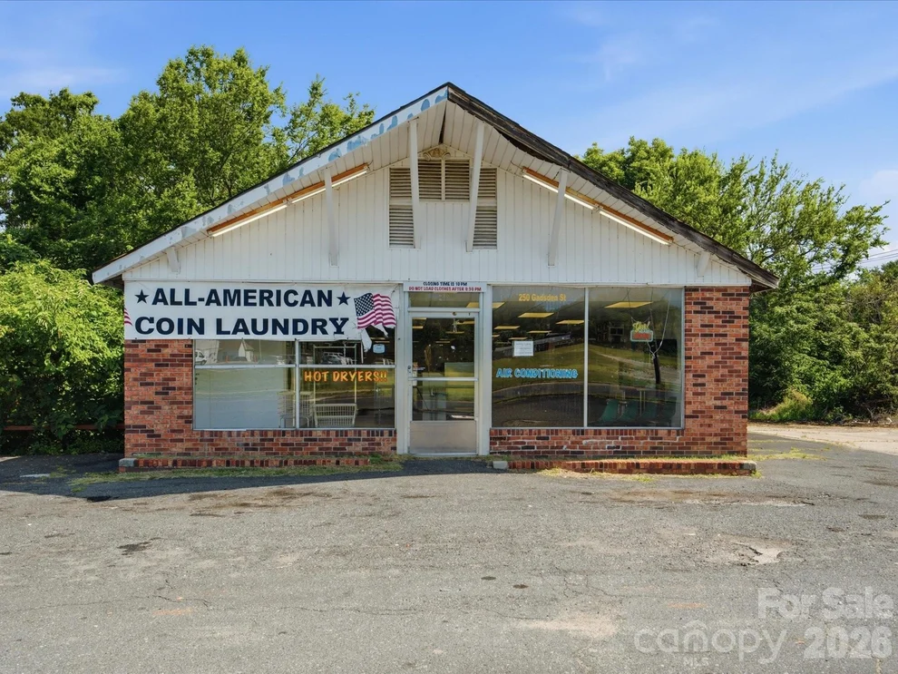 Unit for sale at 250 Gadsden Street, Chester, SC 29706