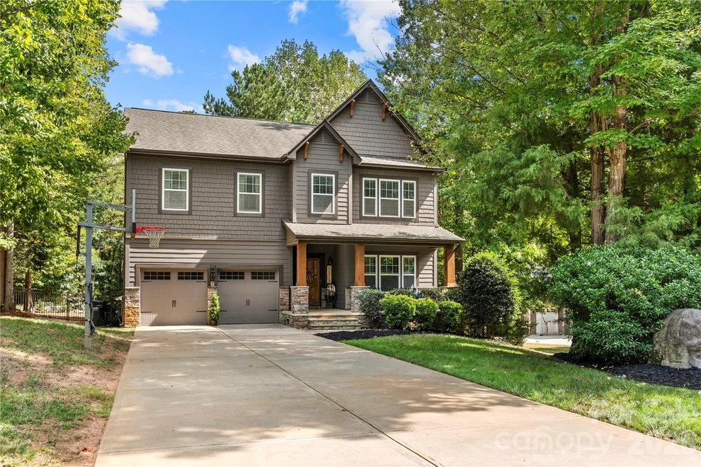 Unit for sale at 1324 Huntcliff Drive, Waxhaw, NC 28173