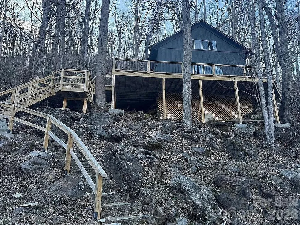 Unit for sale at 88 Mountain Farm Road, Burnsville, NC 28714