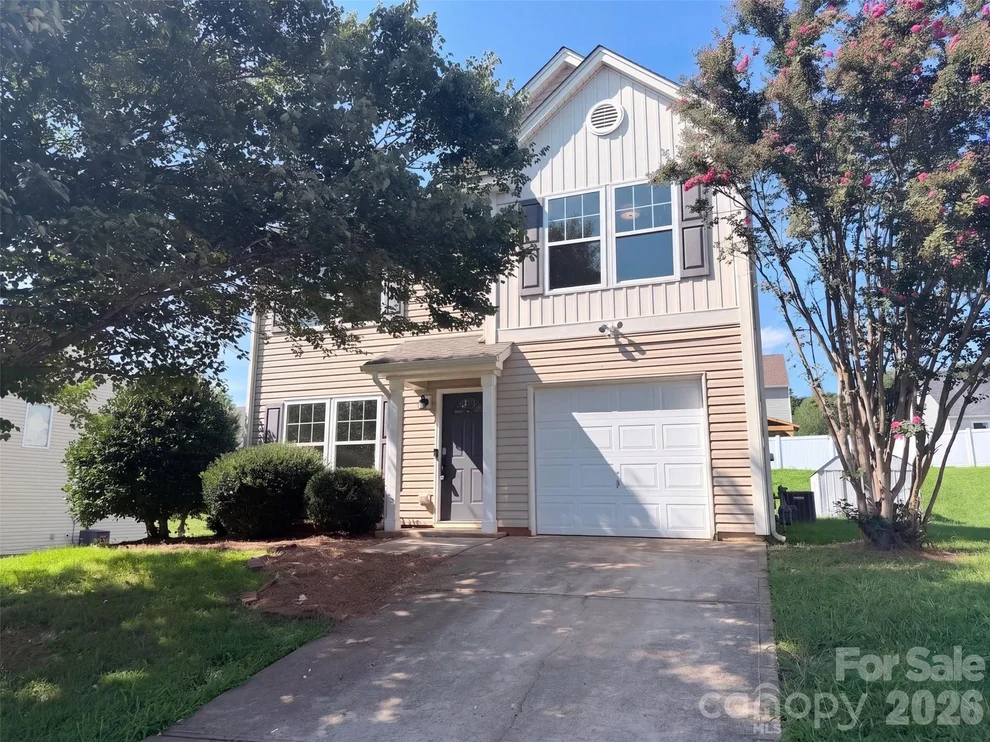 Unit for sale at 164 Altondale Drive, Statesville, NC 28625