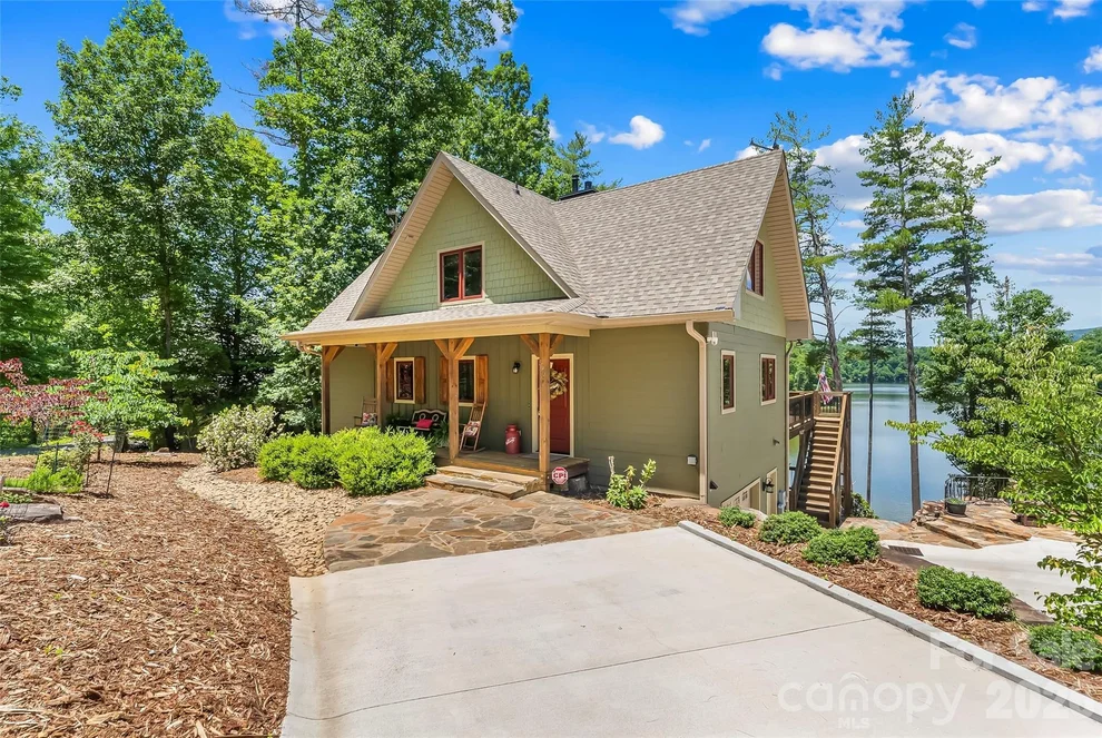 Unit for sale at 590 Larkhaven Drive, Nebo, NC 28761