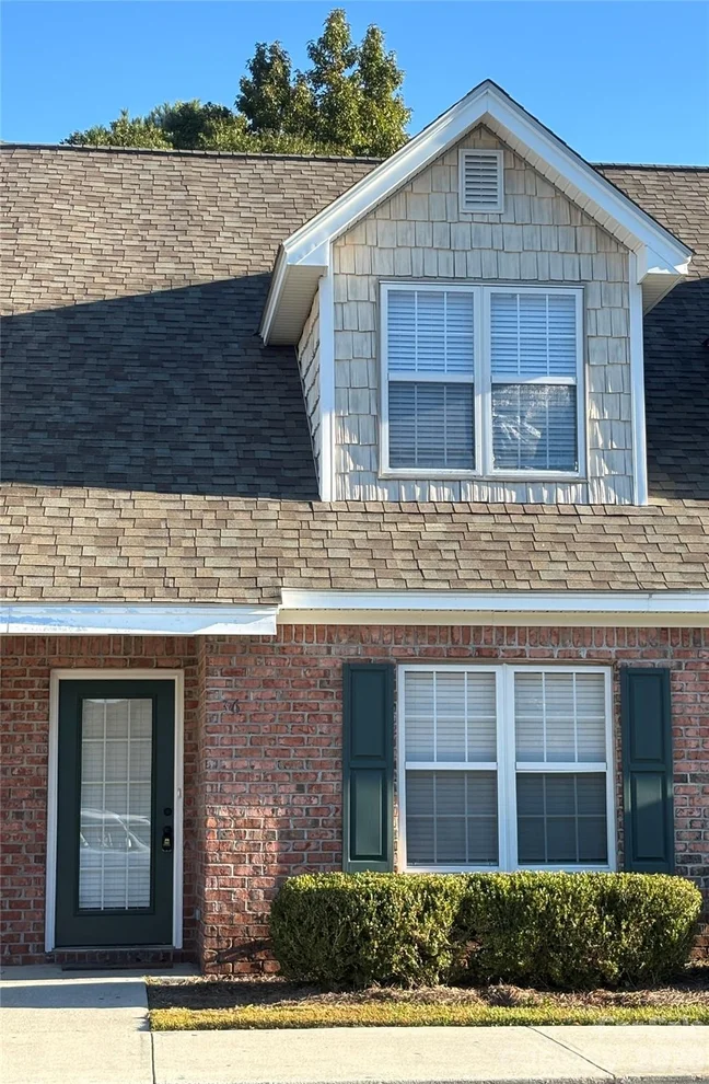 Unit for sale at 4804 College Road S, Wilmington, NC 28412