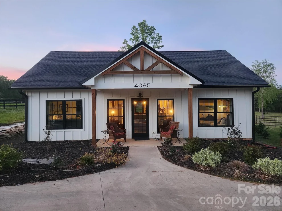 Unit for sale at 4085 Hunting Country Road, Tryon, NC 28782