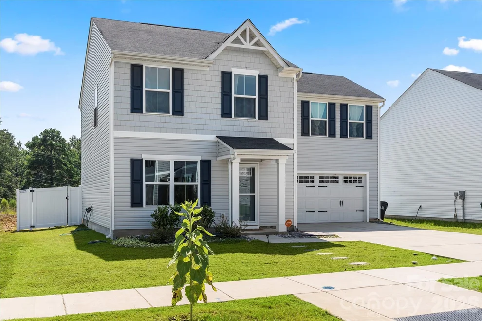 Unit for sale at 4101 Wild Ridge Drive, Charlotte, NC 28215