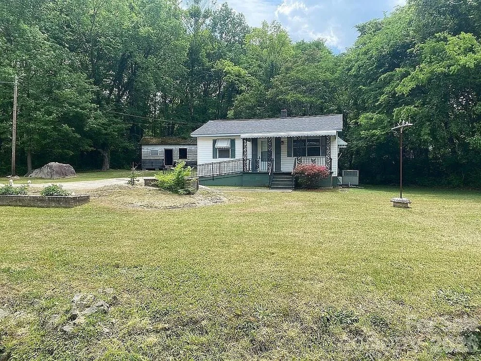 Unit for sale at 416 S Salisbury Avenue, Spencer, NC 28159