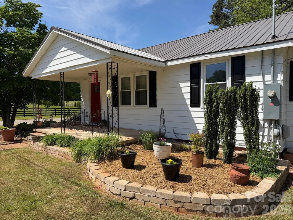 Unit for sale at 1085 Misenheimer Road, Rockwell, NC 28138