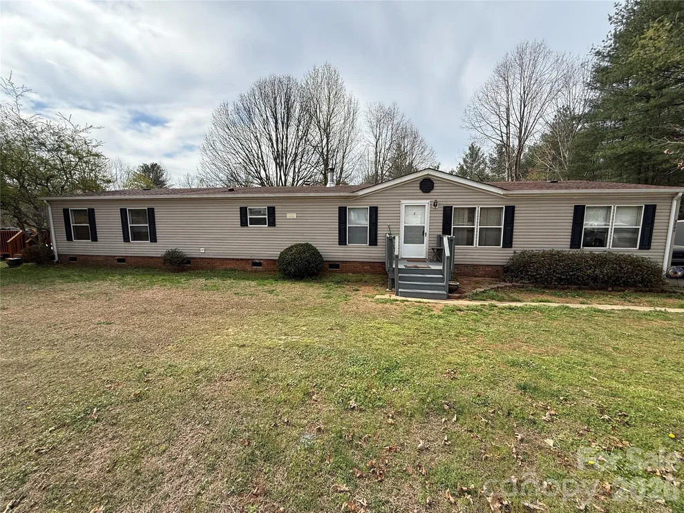 Unit for sale at 2423 Stones Throw Court, Lenoir, NC 28645
