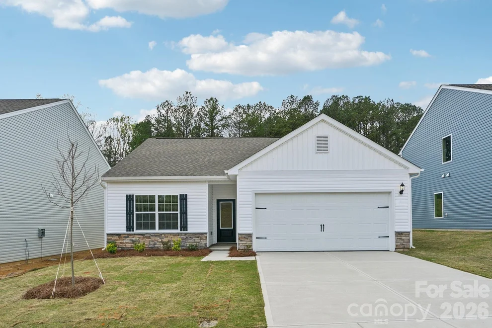 Unit for sale at 712 Willow Estates Drive, Shelby, NC 28150