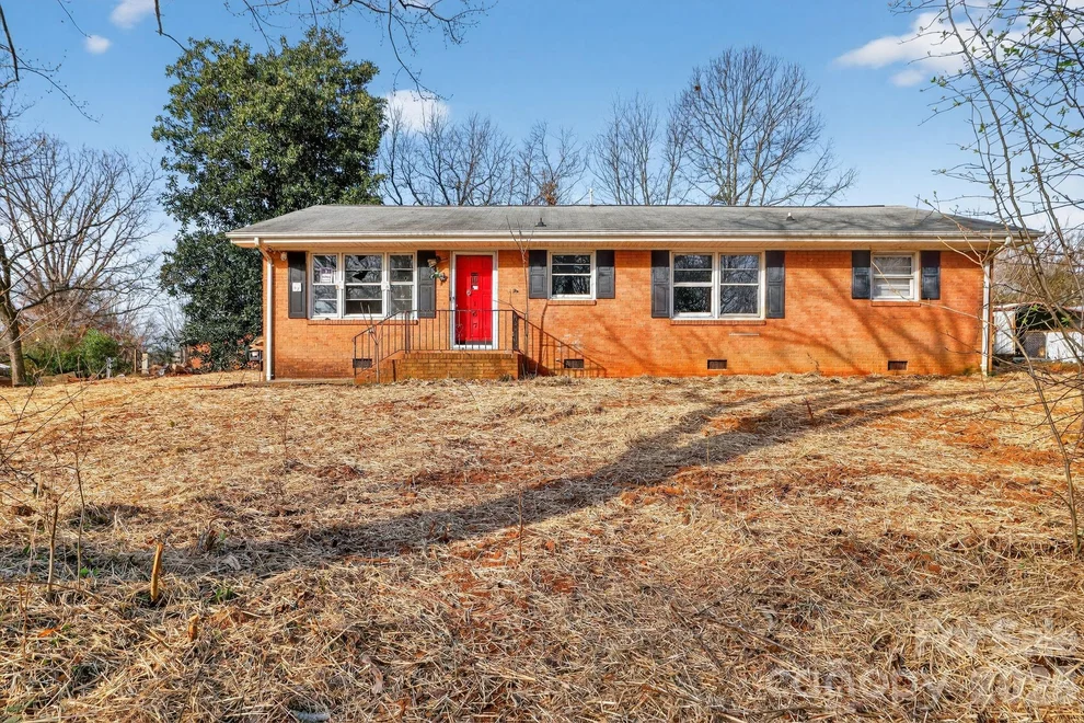 Unit for sale at 167 Short Road, Ellenboro, NC 28040