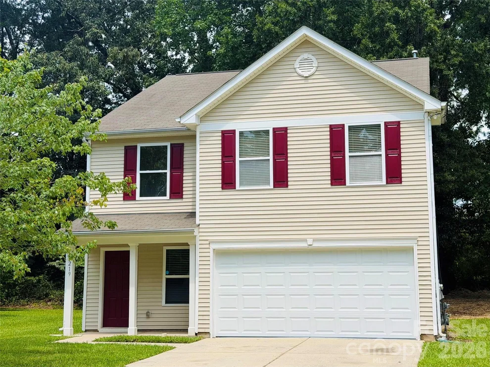 Unit for sale at 3219 Decapolis Drive, Charlotte, NC 28215
