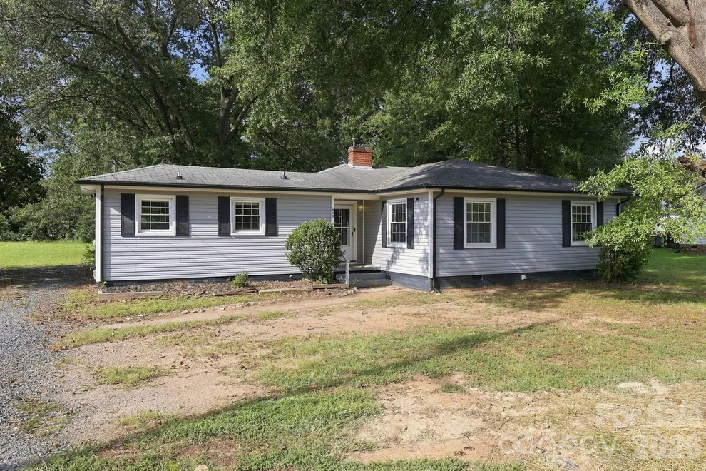 Unit for sale at 909 Rhode Island Avenue, Kannapolis, NC 28083