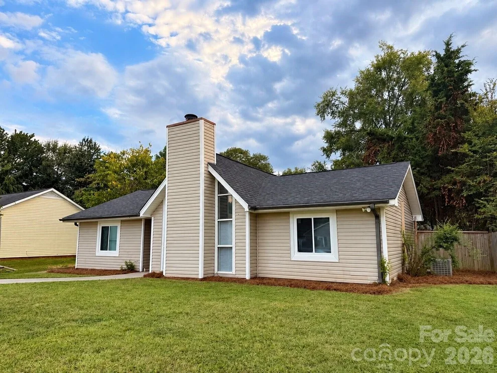 Unit for sale at 2617 Dion Avenue, Charlotte, NC 28212