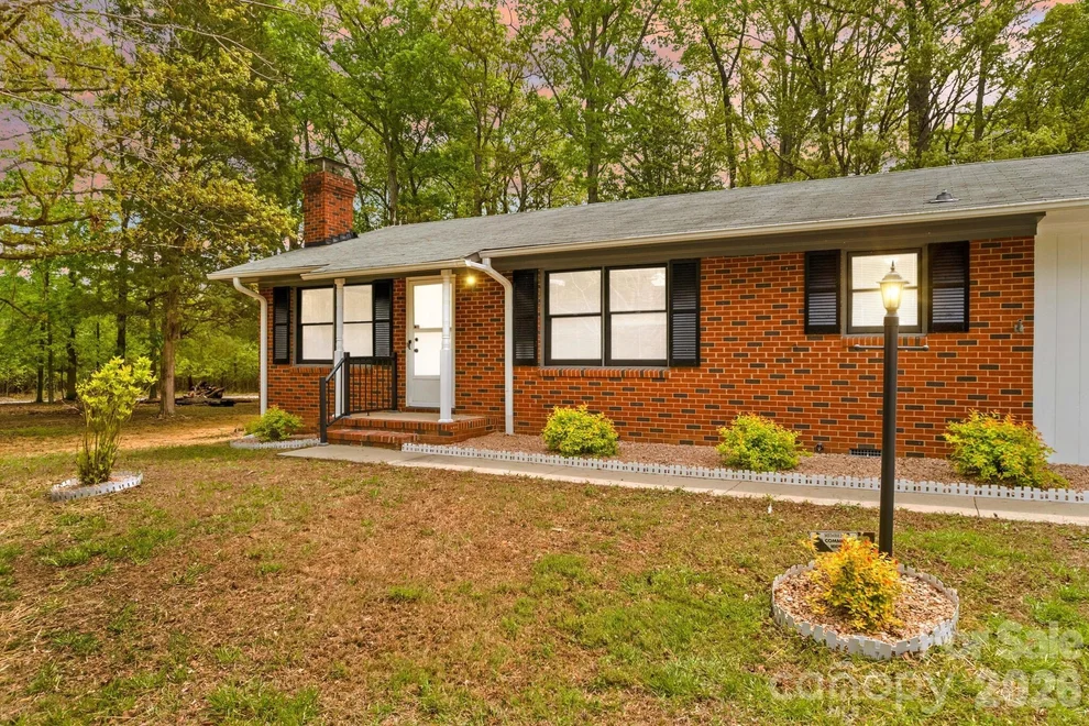 Unit for sale at 6325 Long Ferry Road, Salisbury, NC 28146
