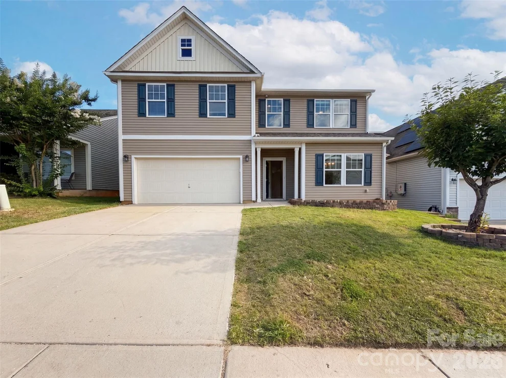 Unit for sale at 617 Heather Glen Crest, Rock Hill, SC 29732