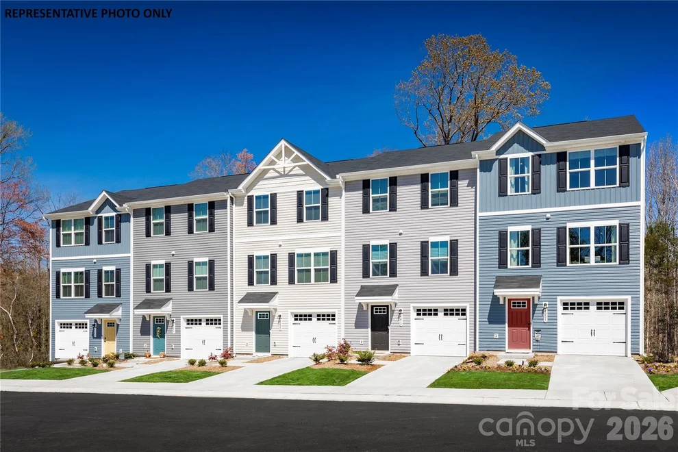 Unit for sale at 5940 Granbury Drive, Kannapolis, NC 28081
