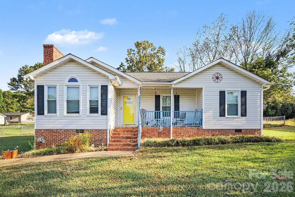 Unit for sale at 412 Caswell Avenue, Bessemer City, NC 28016