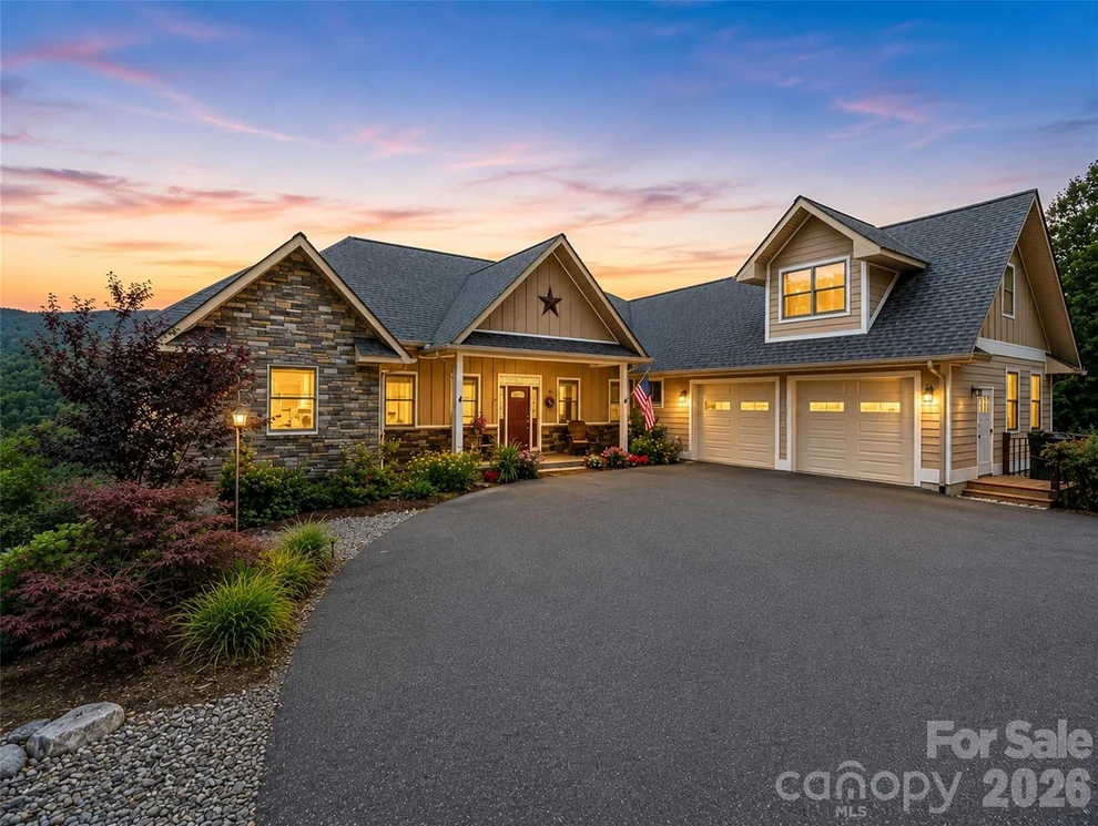 Unit for sale at 930 Big Raven Lane, Saluda, NC 28773