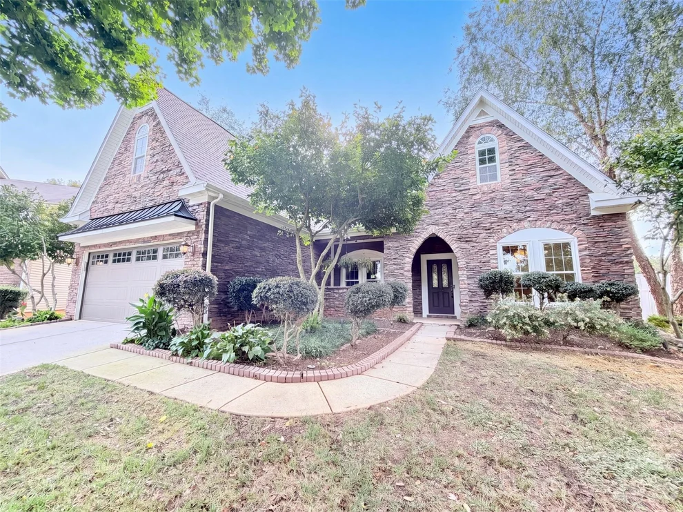 Unit for sale at 15203 Gathering Court, Charlotte, NC 28278
