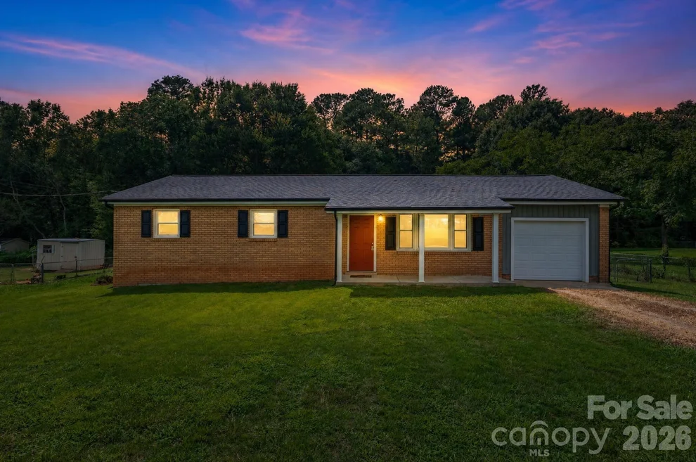 Unit for sale at 3907 Little Mountain Road, Gastonia, NC 28056