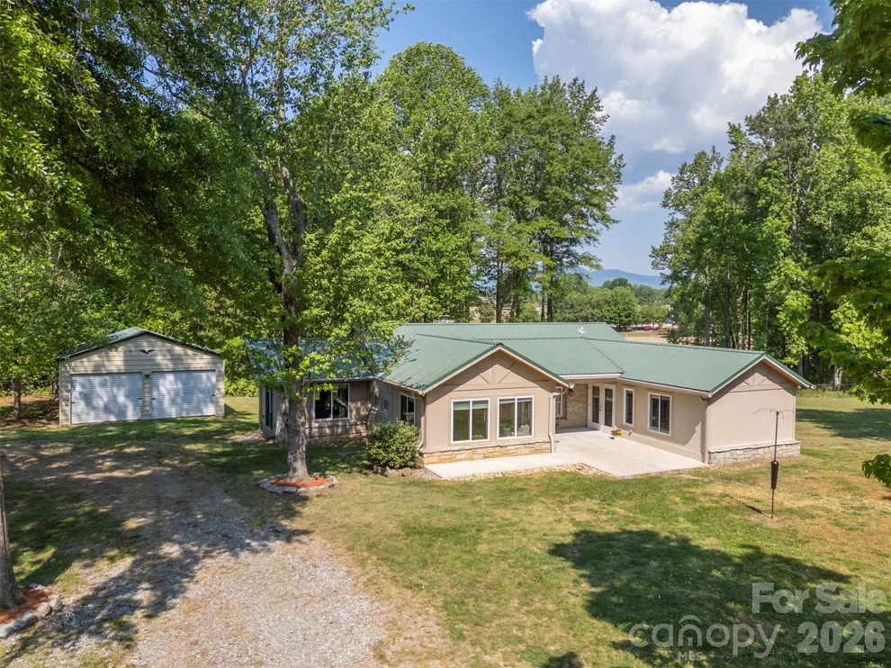 Unit for sale at 183-185 Rubin Thorne Road, Campobello, SC 29322