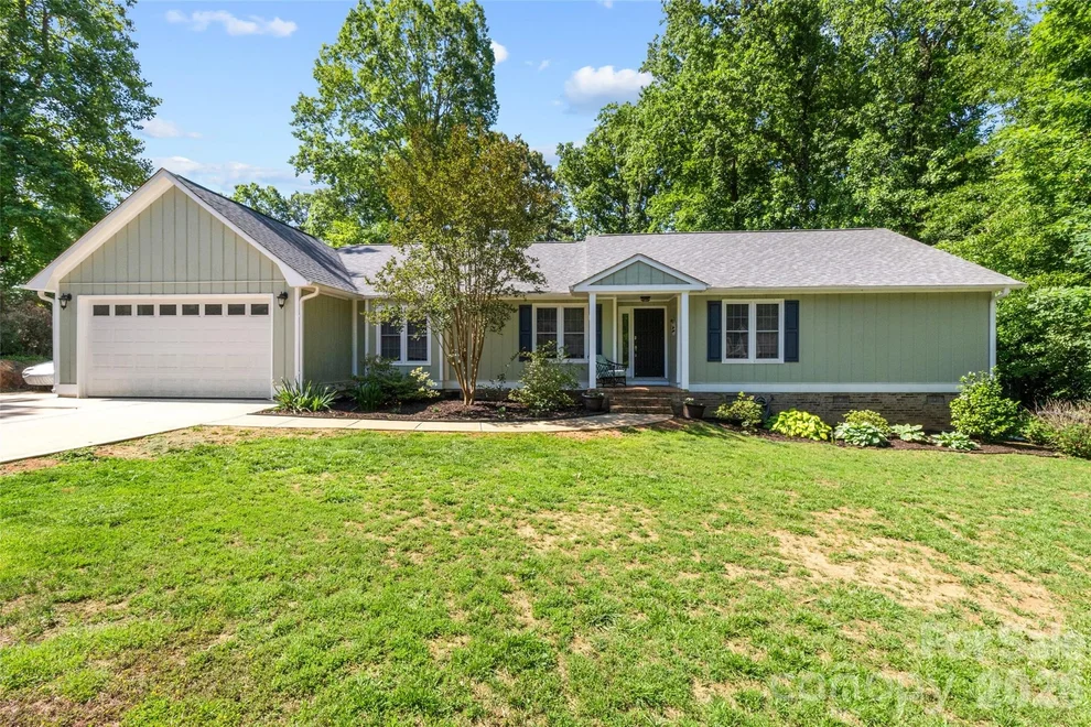 Unit for sale at 1081 Orchard Drive, Fort Mill, SC 29715