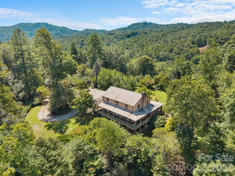 Unit for sale at 220 Wingfield Way, Brevard, NC 28712