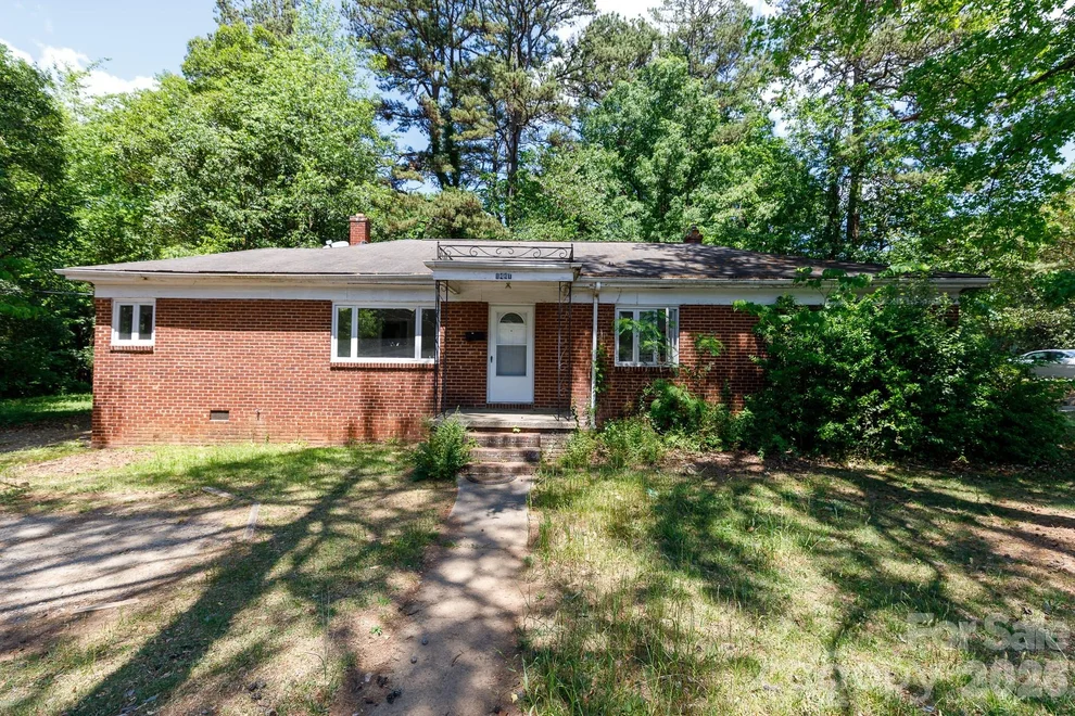 Unit for sale at 1441 Goodwin Avenue, Charlotte, NC 28205