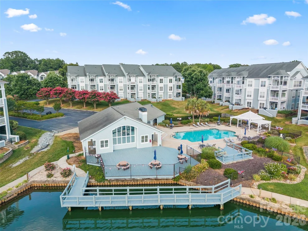 Unit for sale at 18730 Nautical Drive, Cornelius, NC 28031